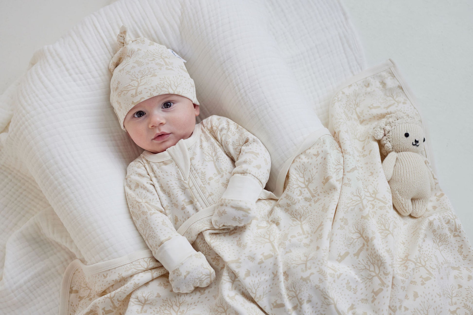 Aster and Oak Woodland Distsy Baby Wrap | Wraps & Swaddles | Bon Bon Tresor