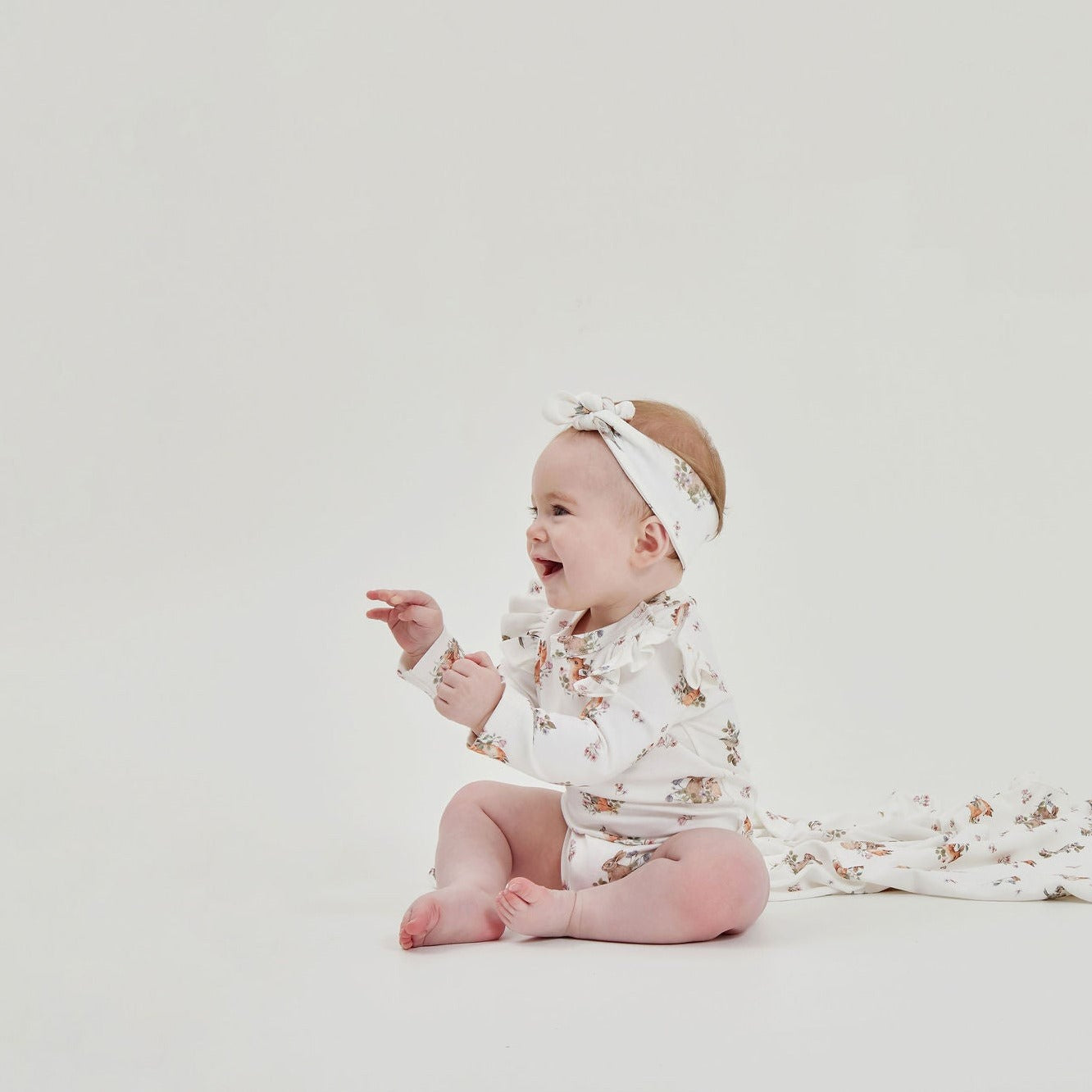 Aster and Oak Vintage Meadow Flutter Onesie | Tops | Bon Bon Tresor