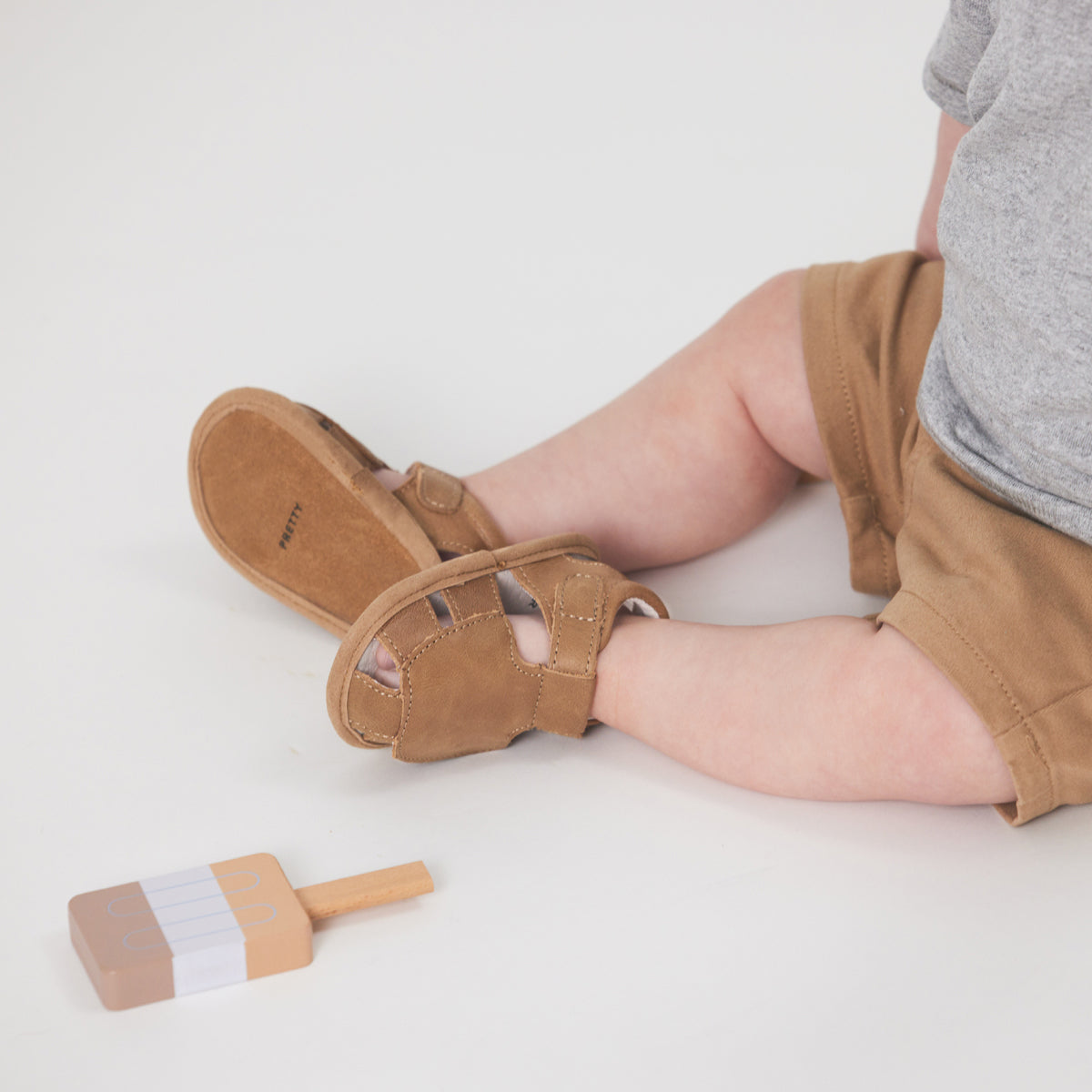 Pretty Brave Milo Sandal Tan | Sandals | Bon Bon Tresor