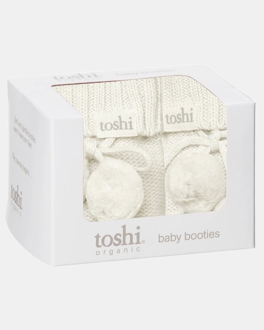 Toshi Organic Booties Marley Pebble | Booties & Mittens | Bon Bon Tresor