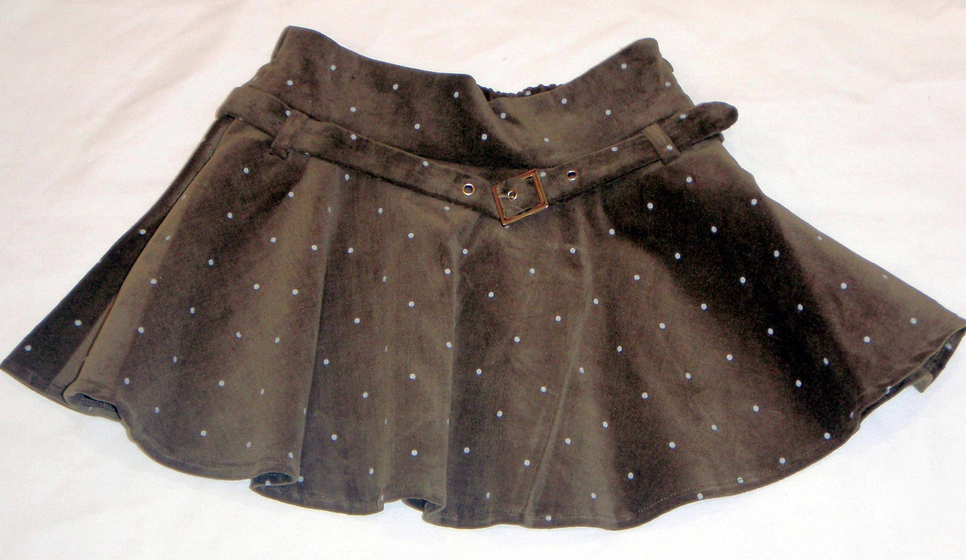 Mirtillo Velvet Olive Skirt | Skirts | Bon Bon Tresor