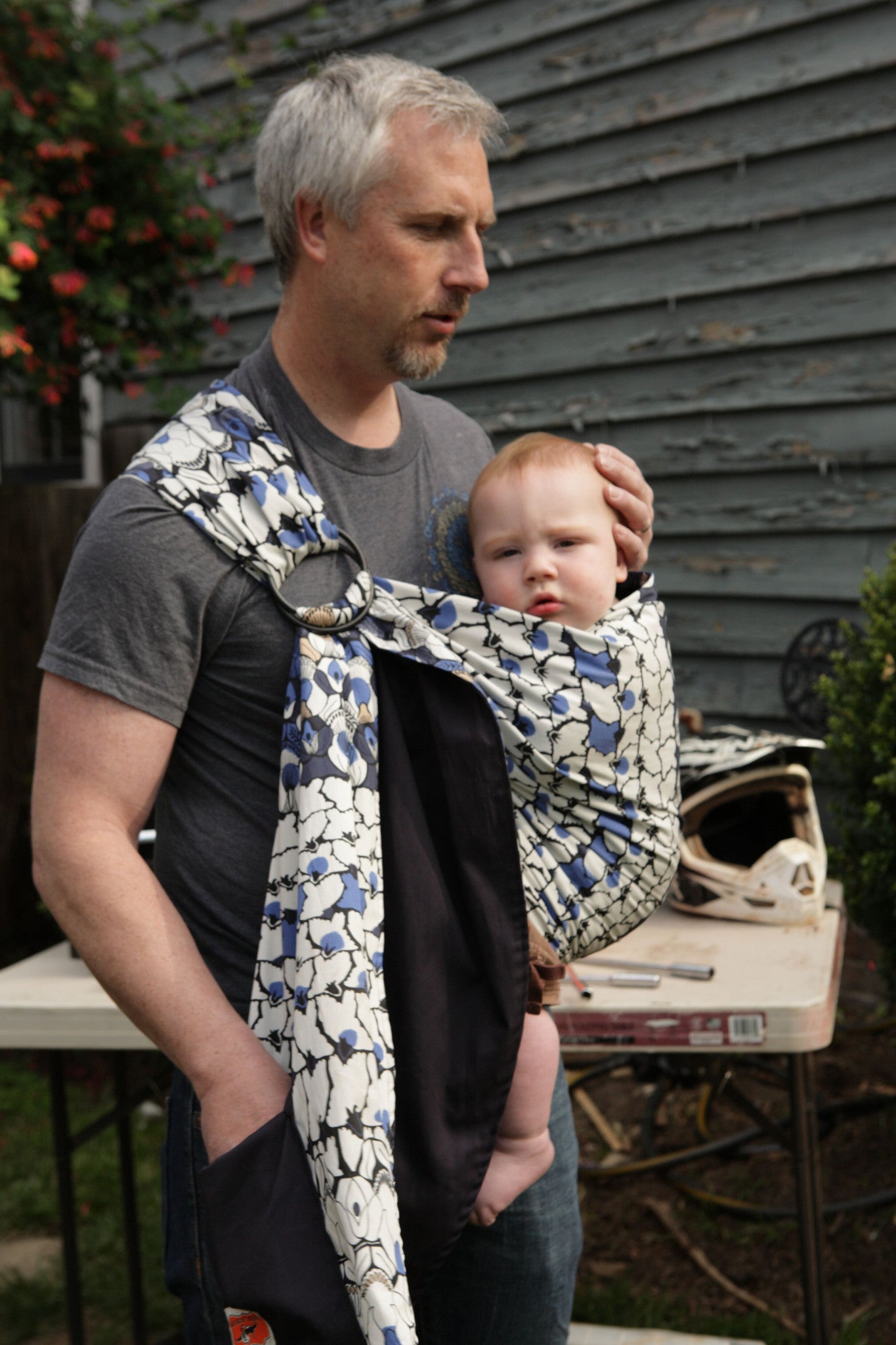 Rockin' Baby Peacock Johnny Reversible Sling | Slings | Bon Bon Tresor