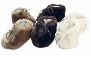 Minimink Baby Faux Fur Bootees | Booties & Mittens | Bon Bon Tresor